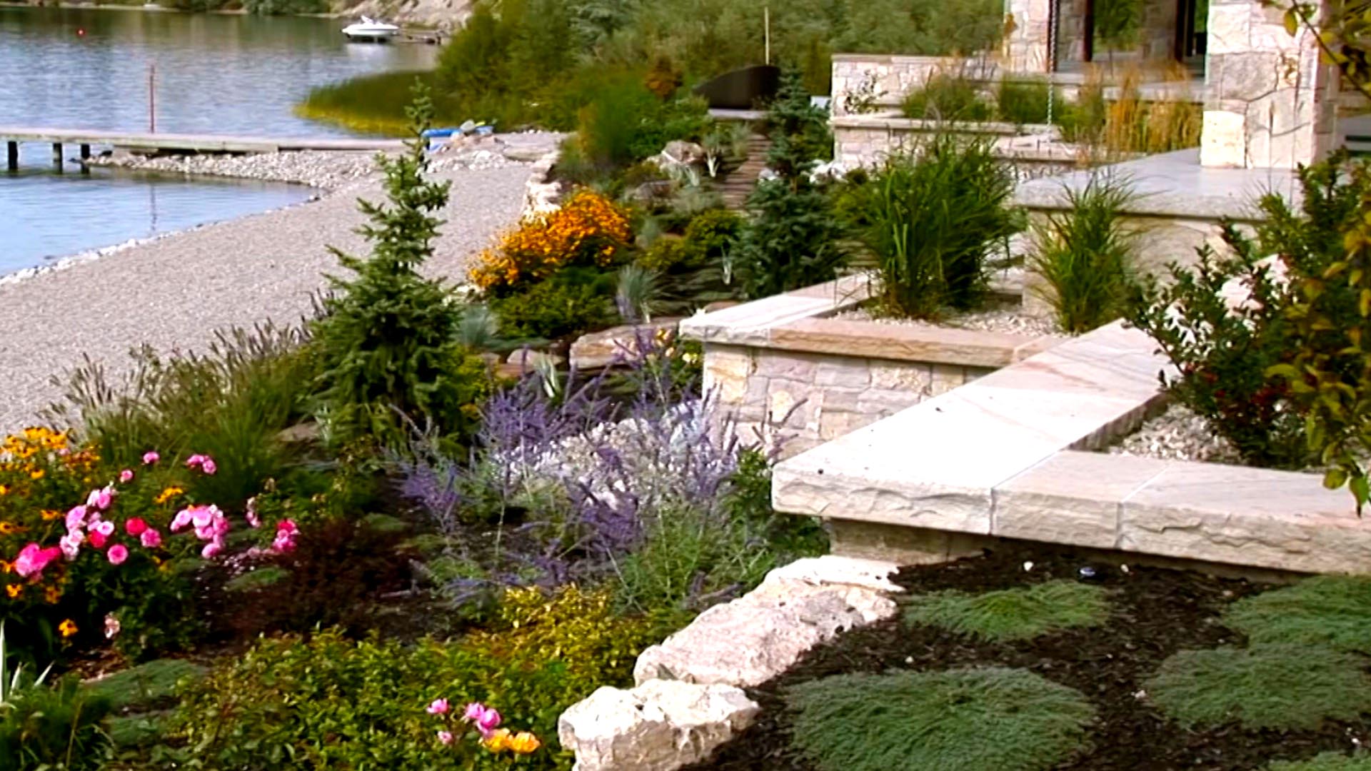 Kelowna Landscaping -Aqua Gardens & Landscapes